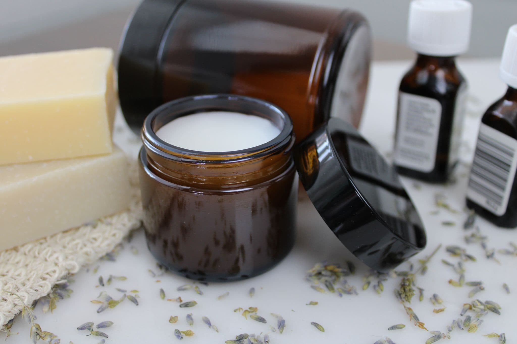 Beginner Skincare Routine: Where To Start Without Feeling Overwhelmed